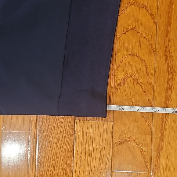 Navy tee in tall - Picture 2 of 7